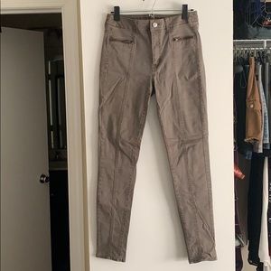 High rise olive American eagle jeggings